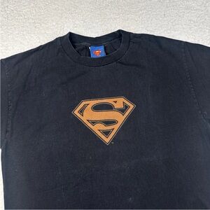 Vintage Superman Logo T Shirt Black 2003 DC Comics‎ Sz Large Y2K Embossed